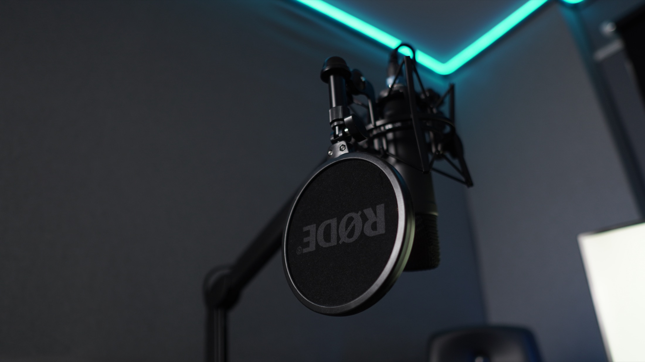 RØDE NT1 Microphone